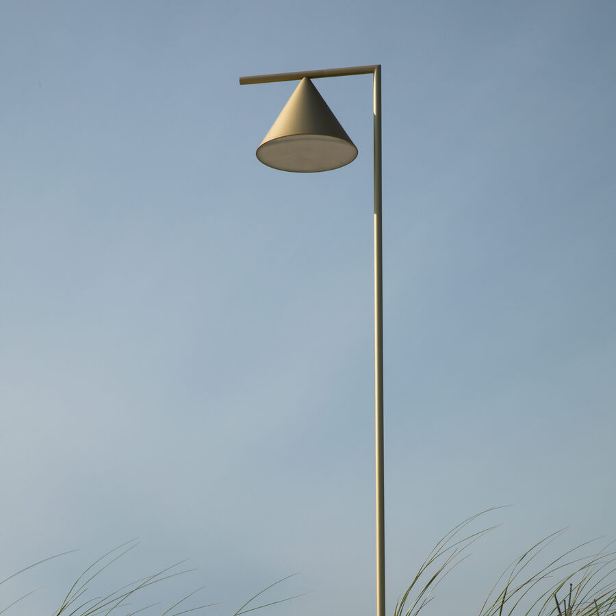 Captain flint landscape lighting by Flos.